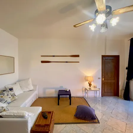 Holiday home Casa Comoda Con Vista Bosa